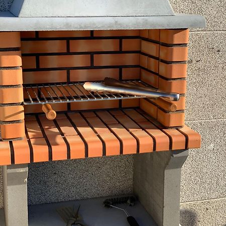"Sanxenxo Holidays" Atico Con Garaje, Barbacoa Y Piscina A 5 Min Del Centro Luaran gambar