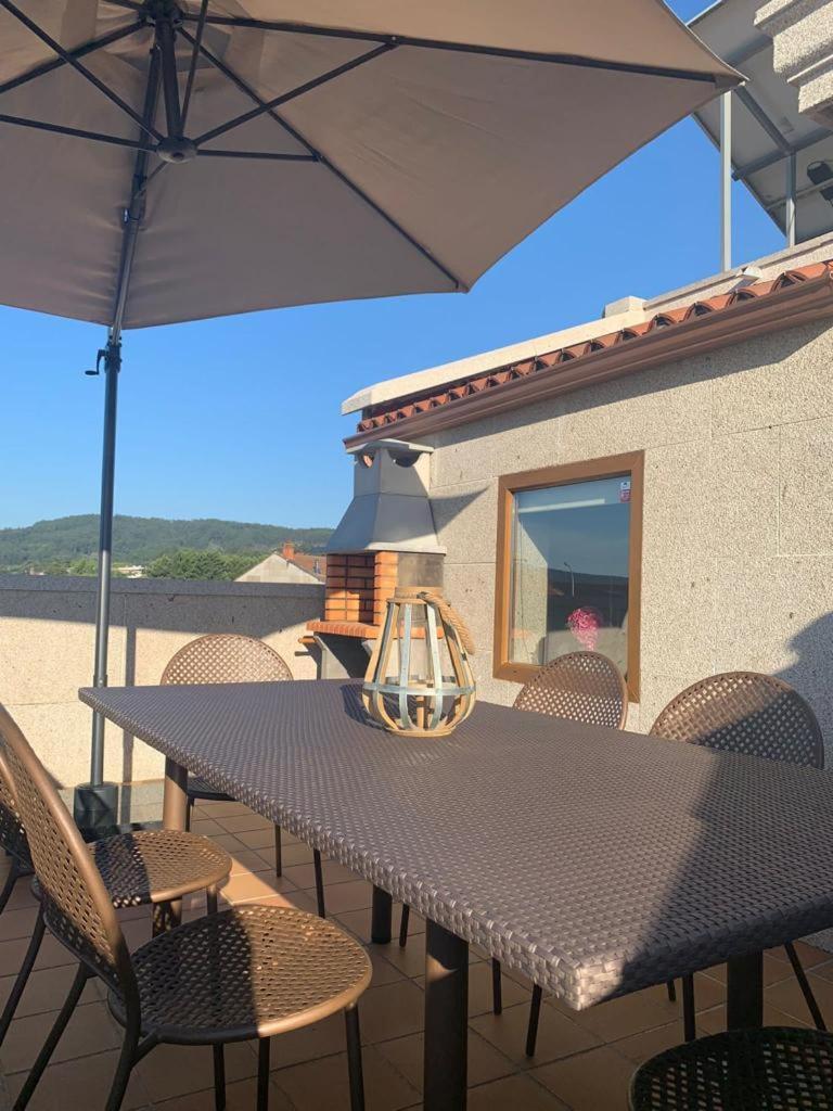 "Sanxenxo Holidays" Atico Con Garaje, Barbacoa Y Piscina A 5 Min Del Centro Luaran gambar