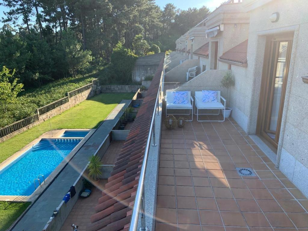 "Sanxenxo Holidays" Atico Con Garaje, Barbacoa Y Piscina A 5 Min Del Centro Luaran gambar